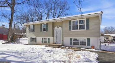 210 AUSTIN DR, STAFFORD, Virginia 22556, 3 Bedrooms Bedrooms, ,2 BathroomsBathrooms,Residential,For sale,210 AUSTIN DR,VAST2045628 MLS # VAST2045628