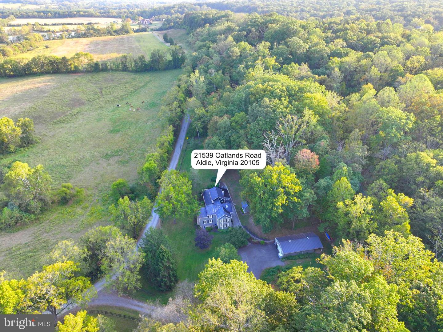 21539 OATLANDS RD, ALDIE, Virginia 20105, 4 Bedrooms Bedrooms, 7 Rooms Rooms,3 BathroomsBathrooms,Residential,For sale,21539 OATLANDS RD,VALO2114972 MLS # VALO2114972