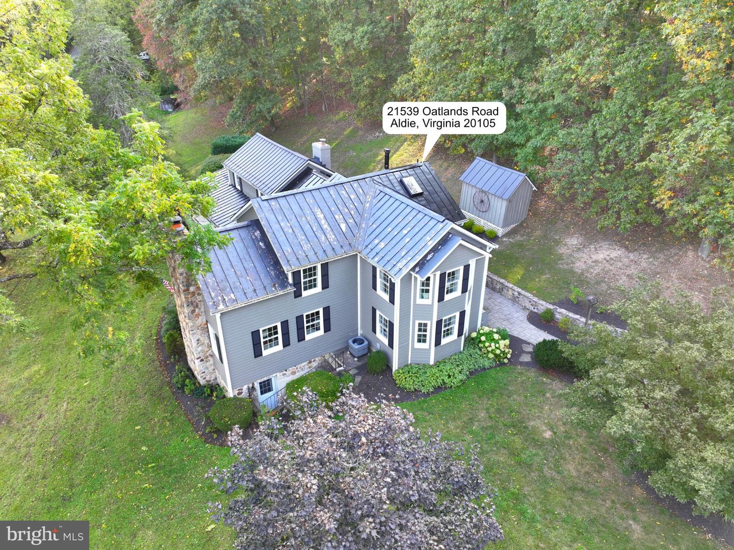 21539 OATLANDS RD, ALDIE, Virginia 20105, 4 Bedrooms Bedrooms, 7 Rooms Rooms,3 BathroomsBathrooms,Residential,For sale,21539 OATLANDS RD,VALO2114972 MLS # VALO2114972