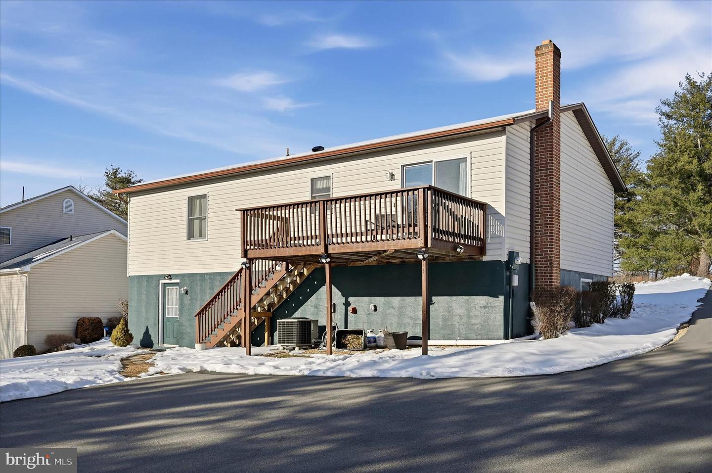 202 MASTERS DR, CROSS JUNCTION, Virginia 22625, 3 Bedrooms Bedrooms, ,2 BathroomsBathrooms,Residential,For sale,202 MASTERS DR,VAFV2039306 MLS # VAFV2039306