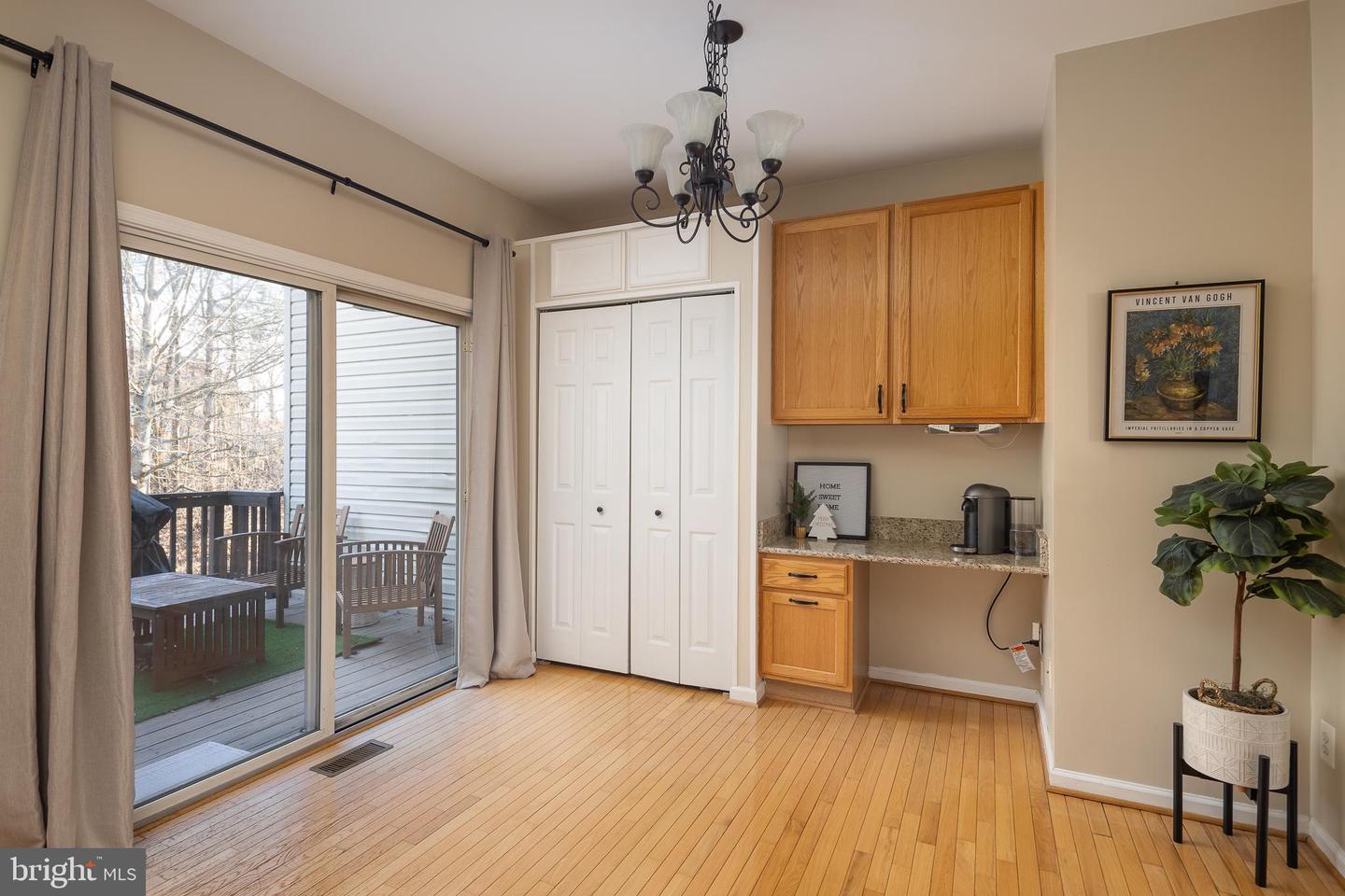 12151 DRUM SALUTE PL, BRISTOW, Virginia 20136, 3 Bedrooms Bedrooms, ,2 BathroomsBathrooms,Residential,For sale,12151 DRUM SALUTE PL,VAPW2111598 MLS # VAPW2111598