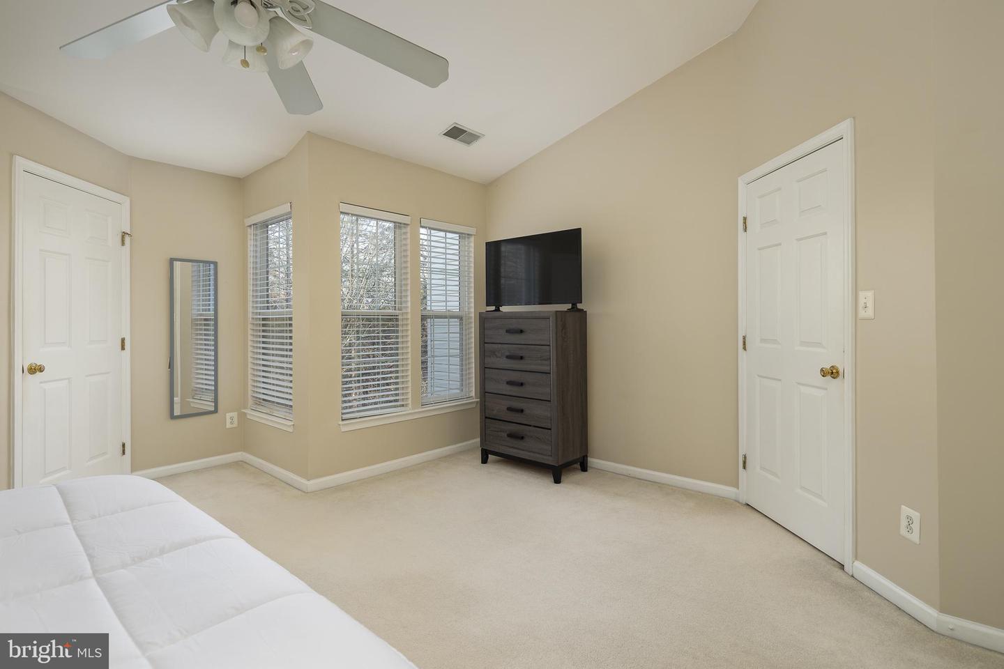 12151 DRUM SALUTE PL, BRISTOW, Virginia 20136, 3 Bedrooms Bedrooms, ,2 BathroomsBathrooms,Residential,For sale,12151 DRUM SALUTE PL,VAPW2111598 MLS # VAPW2111598