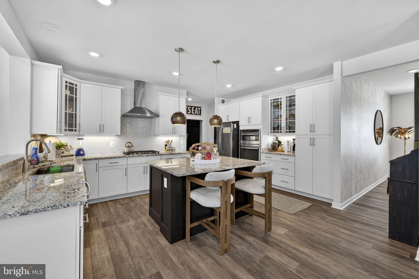 236 LEHIGH DR, WINCHESTER, Virginia 22602, 5 Bedrooms Bedrooms, ,4 BathroomsBathrooms,Residential,For sale,236 LEHIGH DR,VAFV2039318 MLS # VAFV2039318