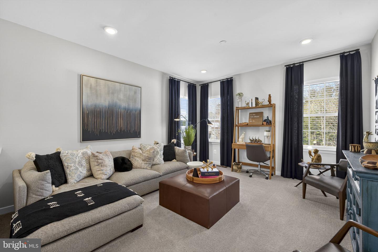 236 LEHIGH DR, WINCHESTER, Virginia 22602, 5 Bedrooms Bedrooms, ,4 BathroomsBathrooms,Residential,For sale,236 LEHIGH DR,VAFV2039318 MLS # VAFV2039318