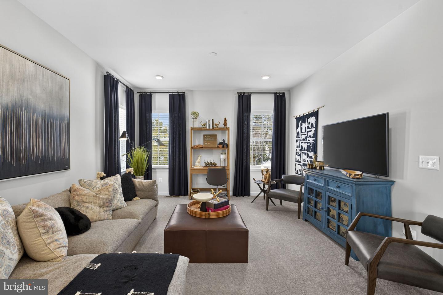 236 LEHIGH DR, WINCHESTER, Virginia 22602, 5 Bedrooms Bedrooms, ,4 BathroomsBathrooms,Residential,For sale,236 LEHIGH DR,VAFV2039318 MLS # VAFV2039318