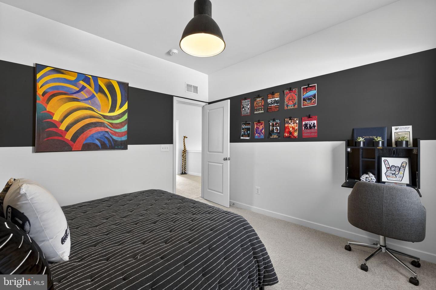 236 LEHIGH DR, WINCHESTER, Virginia 22602, 5 Bedrooms Bedrooms, ,4 BathroomsBathrooms,Residential,For sale,236 LEHIGH DR,VAFV2039318 MLS # VAFV2039318