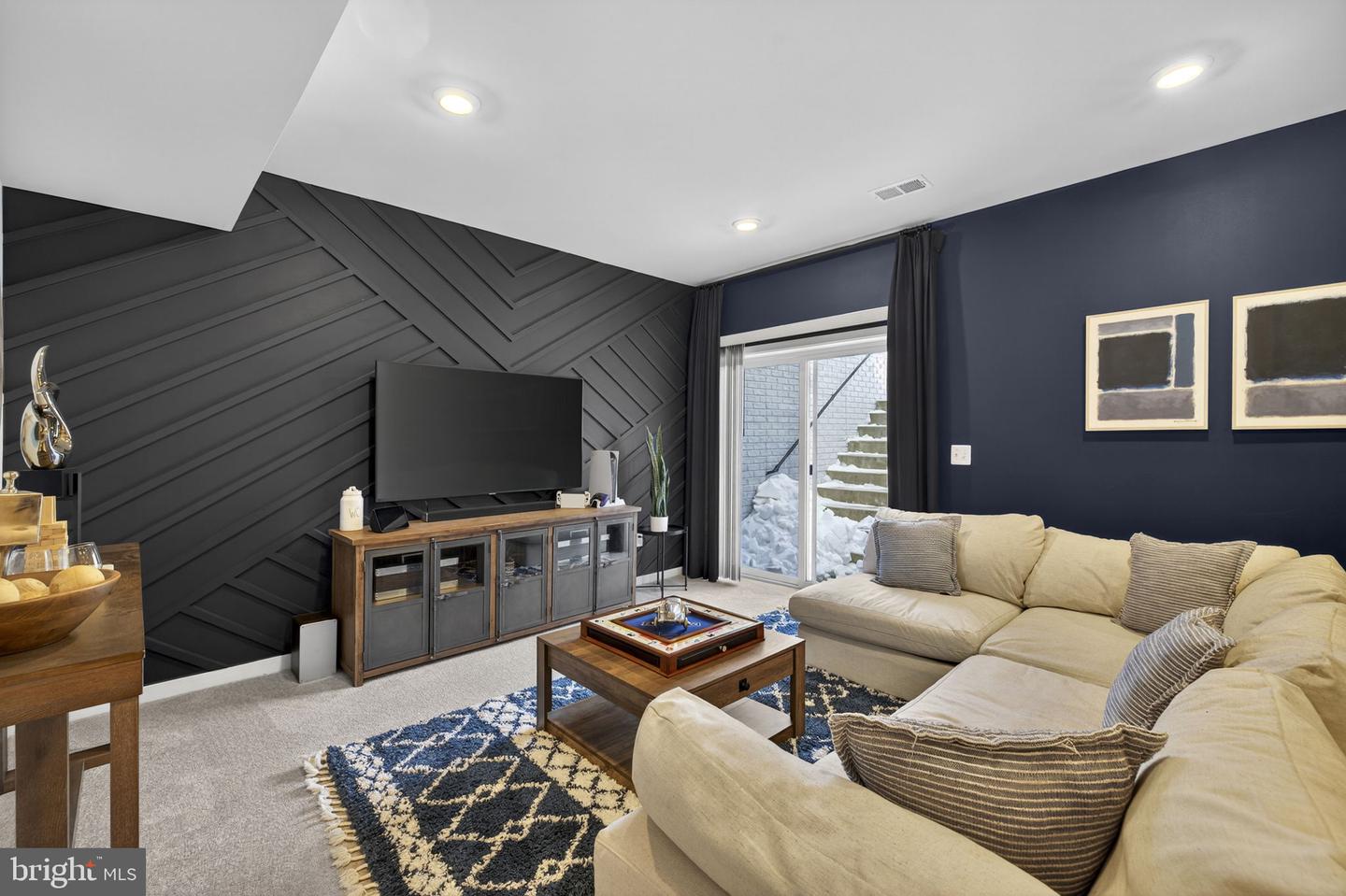 236 LEHIGH DR, WINCHESTER, Virginia 22602, 5 Bedrooms Bedrooms, ,4 BathroomsBathrooms,Residential,For sale,236 LEHIGH DR,VAFV2039318 MLS # VAFV2039318