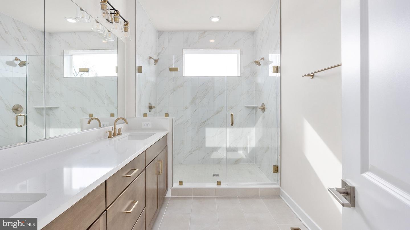 44588 STRABANE TER, ASHBURN, Virginia 20147, 3 Bedrooms Bedrooms, ,2 BathroomsBathrooms,Residential,For sale,44588 STRABANE TER,VALO2115016 MLS # VALO2115016