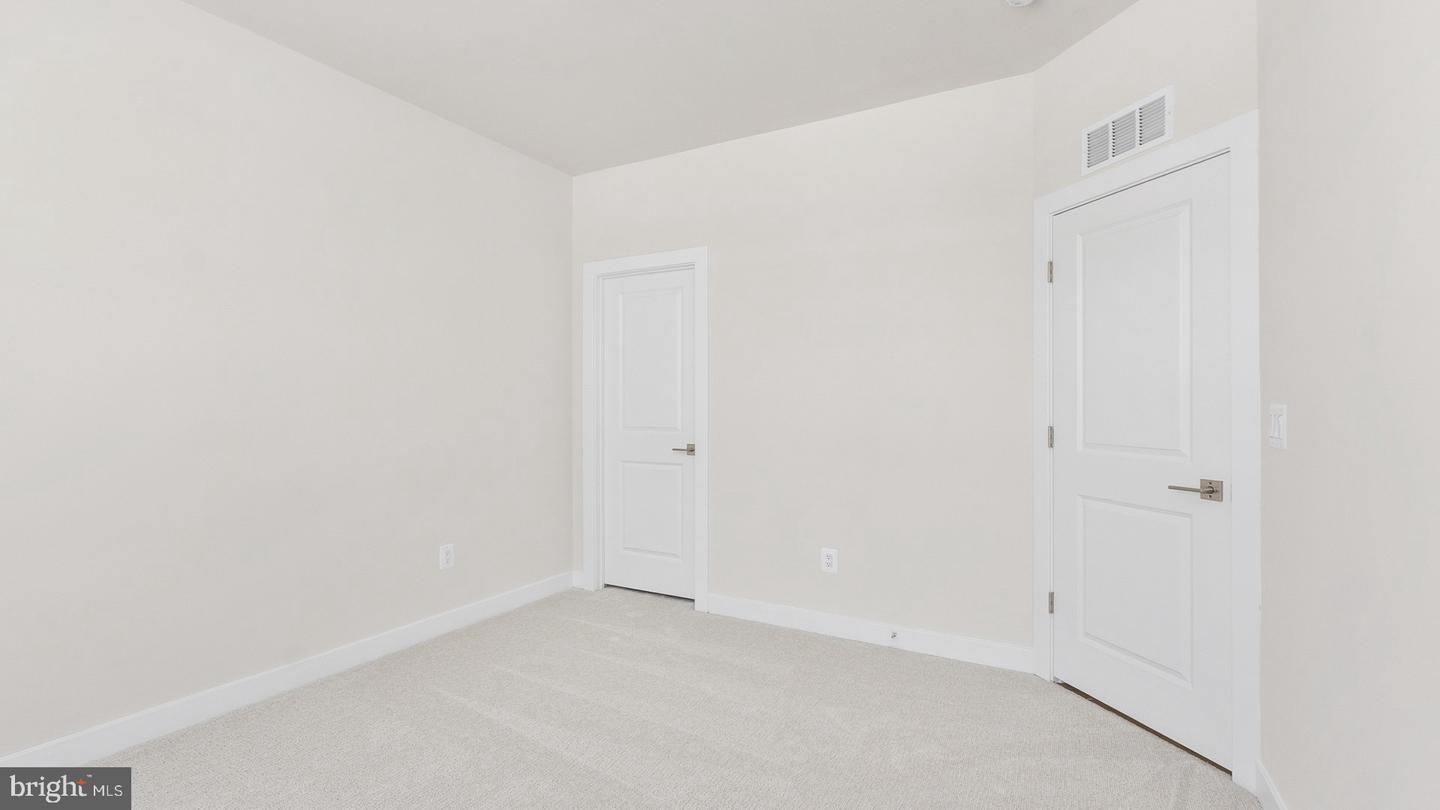 44588 STRABANE TER, ASHBURN, Virginia 20147, 3 Bedrooms Bedrooms, ,2 BathroomsBathrooms,Residential,For sale,44588 STRABANE TER,VALO2115016 MLS # VALO2115016