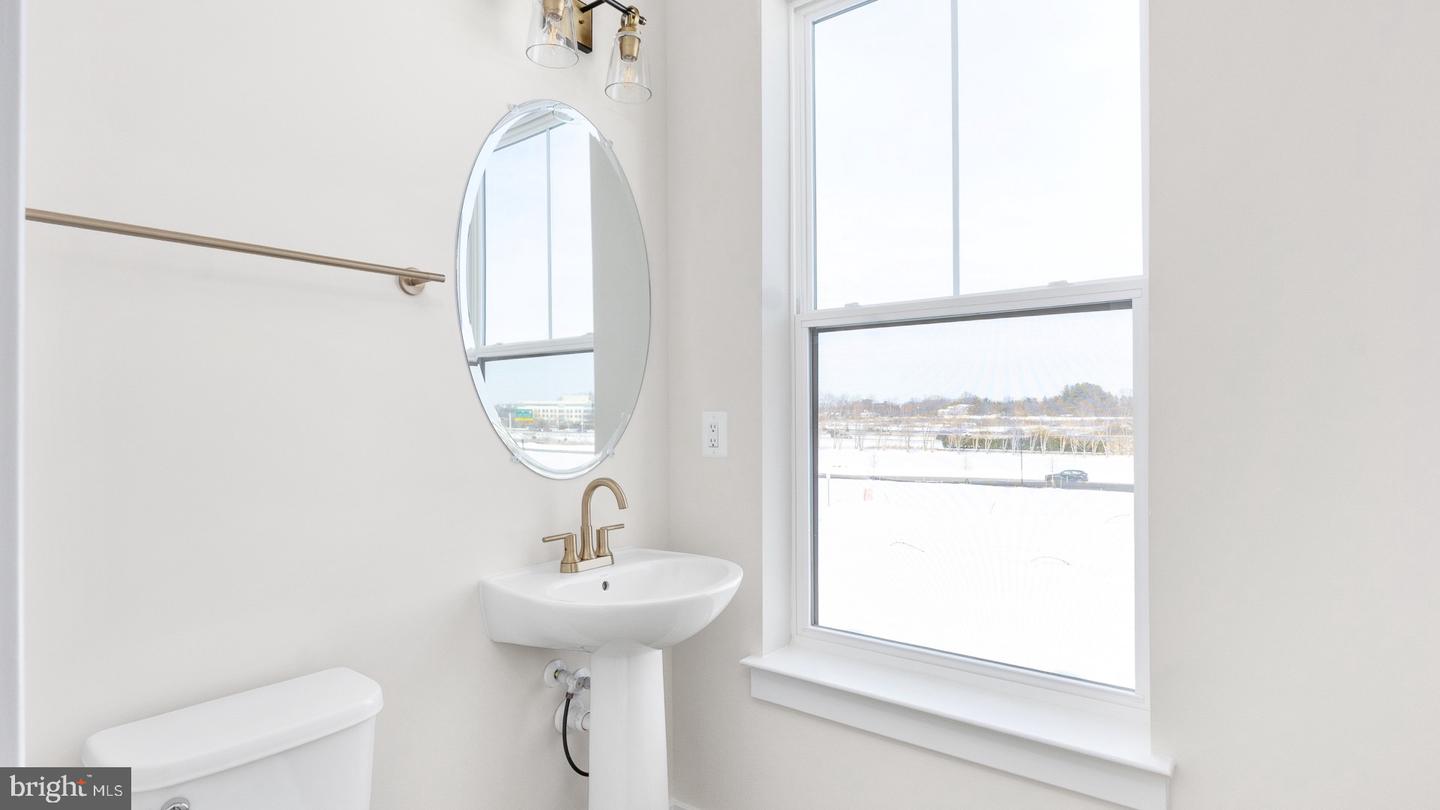 44588 STRABANE TER, ASHBURN, Virginia 20147, 3 Bedrooms Bedrooms, ,2 BathroomsBathrooms,Residential,For sale,44588 STRABANE TER,VALO2115016 MLS # VALO2115016