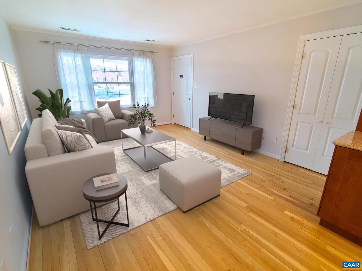 137 HESSIAN HILLS CIR #3, CHARLOTTESVILLE, Virginia 22901, 2 Bedrooms Bedrooms, ,1 BathroomBathrooms,Residential,For sale,137 HESSIAN HILLS CIR #3,672937 MLS # 672937