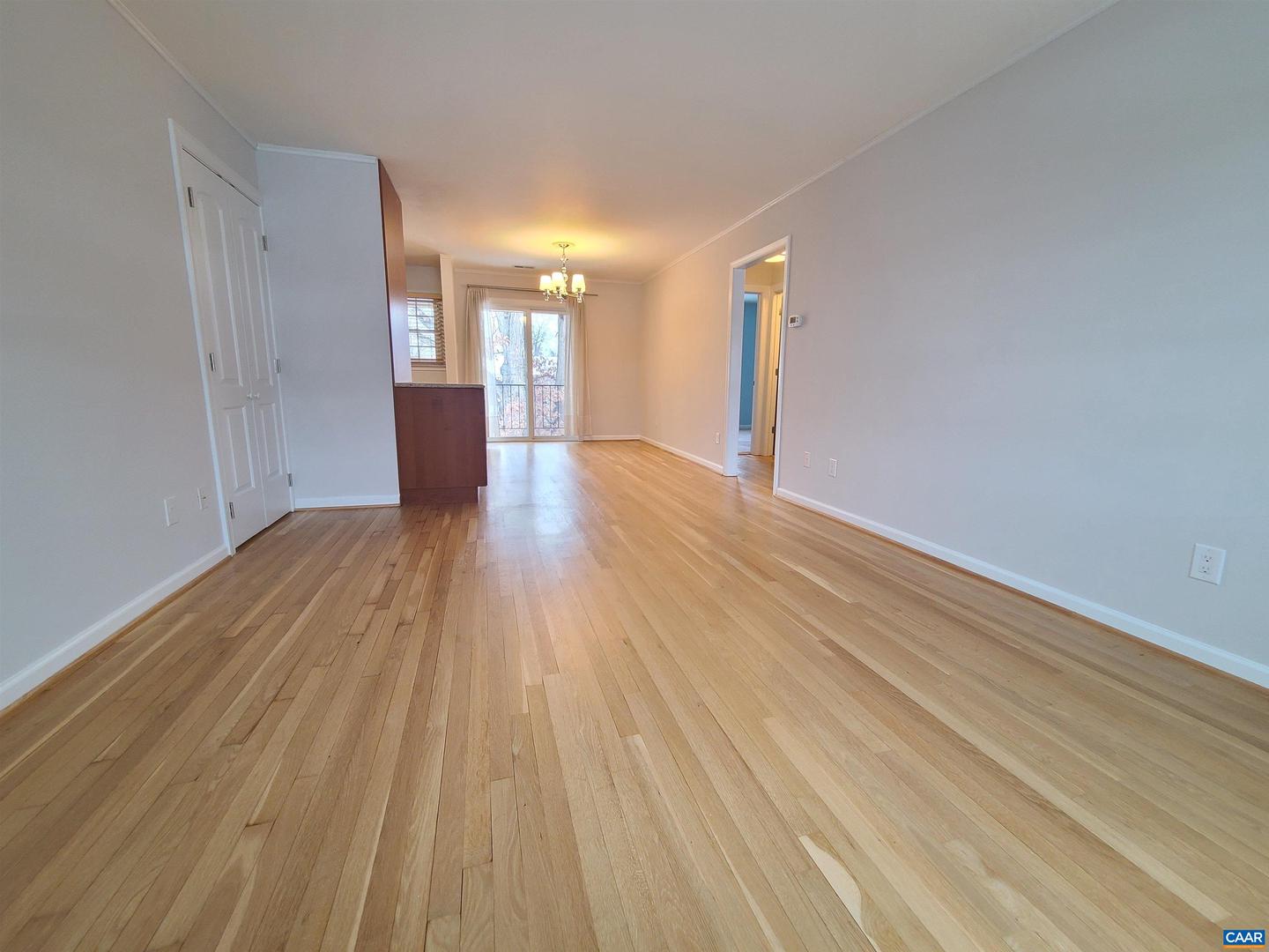 137 HESSIAN HILLS CIR #3, CHARLOTTESVILLE, Virginia 22901, 2 Bedrooms Bedrooms, ,1 BathroomBathrooms,Residential,For sale,137 HESSIAN HILLS CIR #3,672937 MLS # 672937