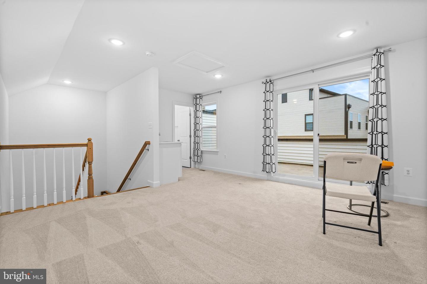 14303 YESLER AVE, CHANTILLY, Virginia 20151, 3 Bedrooms Bedrooms, 8 Rooms Rooms,2 BathroomsBathrooms,Residential,For sale,14303 YESLER AVE,VAFX2288504 MLS # VAFX2288504