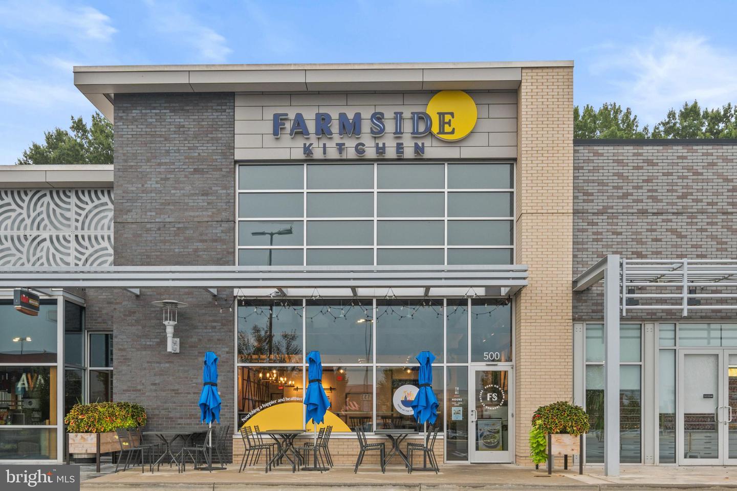 14303 YESLER AVE, CHANTILLY, Virginia 20151, 3 Bedrooms Bedrooms, 8 Rooms Rooms,2 BathroomsBathrooms,Residential,For sale,14303 YESLER AVE,VAFX2288504 MLS # VAFX2288504