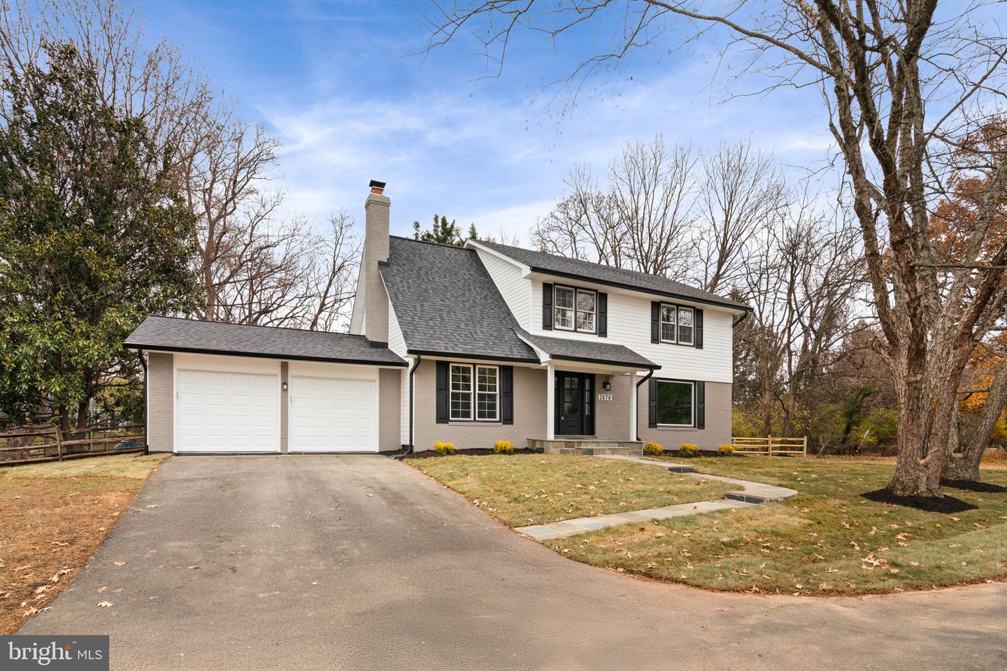 2678 OAKTON GLEN DR, VIENNA, Virginia 22181, 5 Bedrooms Bedrooms, ,3 BathroomsBathrooms,Residential,For sale,2678 OAKTON GLEN DR,VAFX2288252 MLS # VAFX2288252