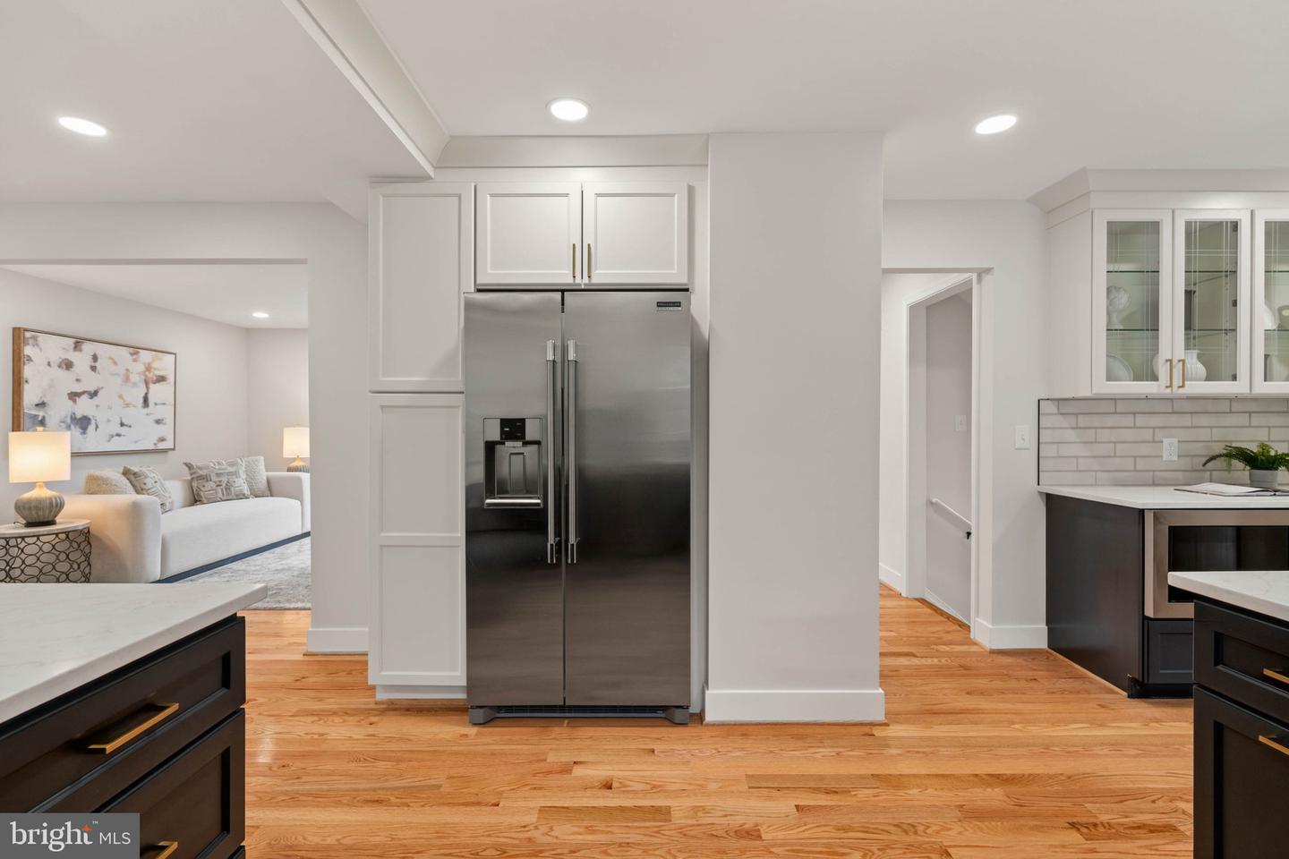 2678 OAKTON GLEN DR, VIENNA, Virginia 22181, 5 Bedrooms Bedrooms, ,3 BathroomsBathrooms,Residential,For sale,2678 OAKTON GLEN DR,VAFX2288252 MLS # VAFX2288252