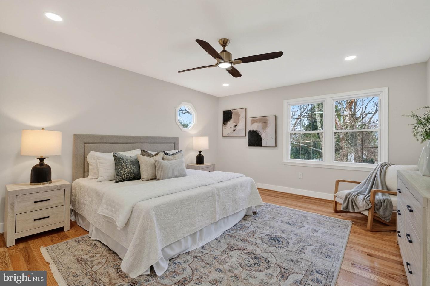 2678 OAKTON GLEN DR, VIENNA, Virginia 22181, 5 Bedrooms Bedrooms, ,3 BathroomsBathrooms,Residential,For sale,2678 OAKTON GLEN DR,VAFX2288252 MLS # VAFX2288252