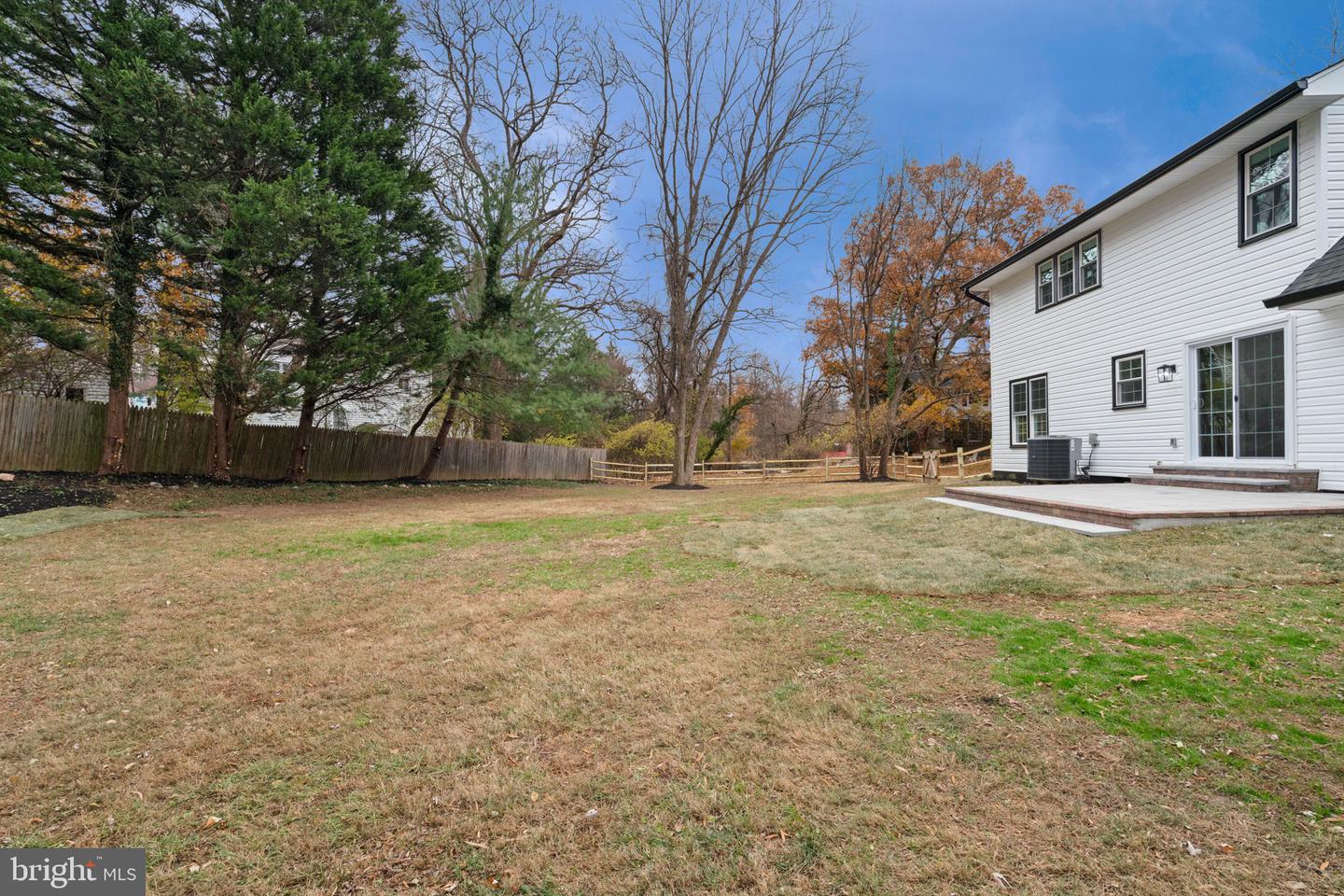 2678 OAKTON GLEN DR, VIENNA, Virginia 22181, 5 Bedrooms Bedrooms, ,3 BathroomsBathrooms,Residential,For sale,2678 OAKTON GLEN DR,VAFX2288252 MLS # VAFX2288252