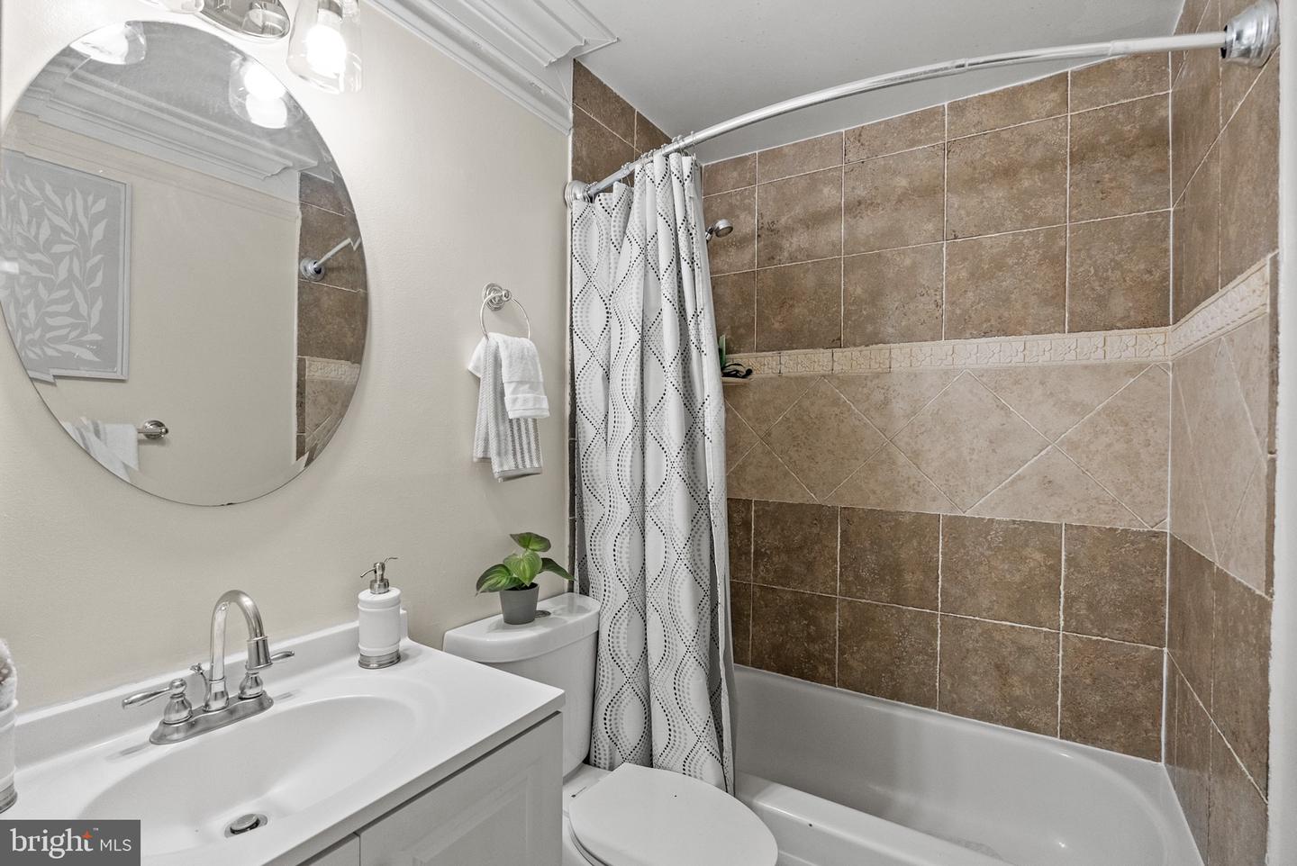 2913 PHEASANT LN, WOODBRIDGE, Virginia 22191, 3 Bedrooms Bedrooms, ,1 BathroomBathrooms,Residential,For sale,2913 PHEASANT LN,VAPW2111582 MLS # VAPW2111582