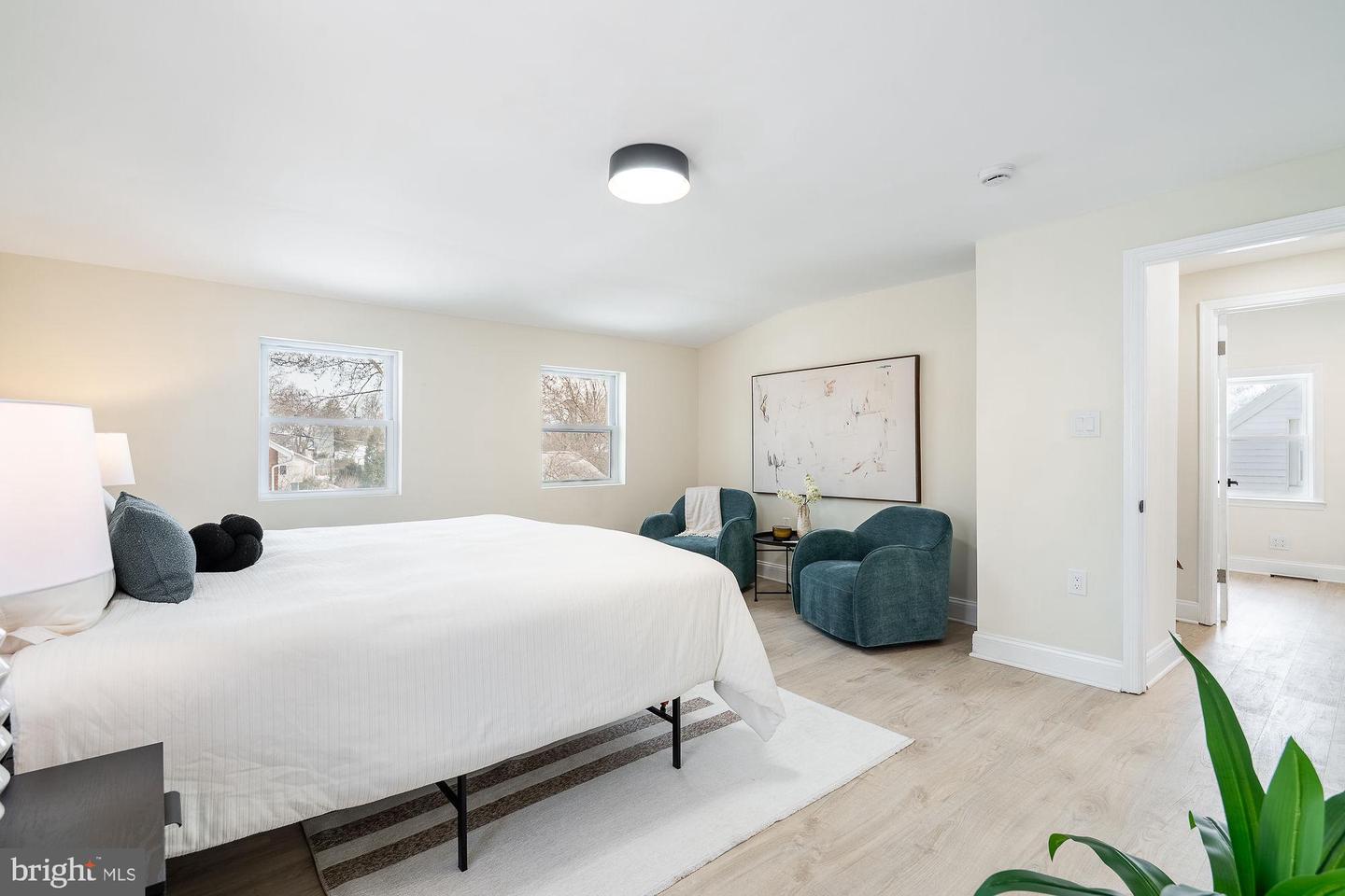 1404 N POWHATAN ST, ARLINGTON, Virginia 22205, 3 Bedrooms Bedrooms, ,4 BathroomsBathrooms,Residential,For sale,1404 N POWHATAN ST,VAAR2068332 MLS # VAAR2068332