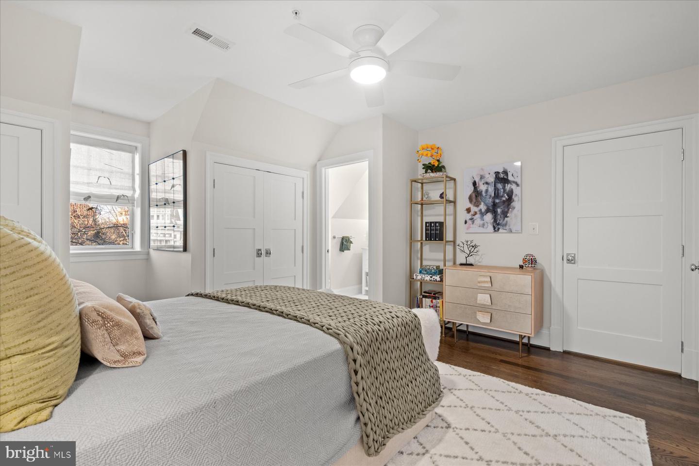 2014 KALORAMA RD NW #7, WASHINGTON, District Of Columbia 20009, 2 Bedrooms Bedrooms, ,2 BathroomsBathrooms,Residential,For sale,2014 KALORAMA RD NW #7,DCDC2244166 MLS # DCDC2244166