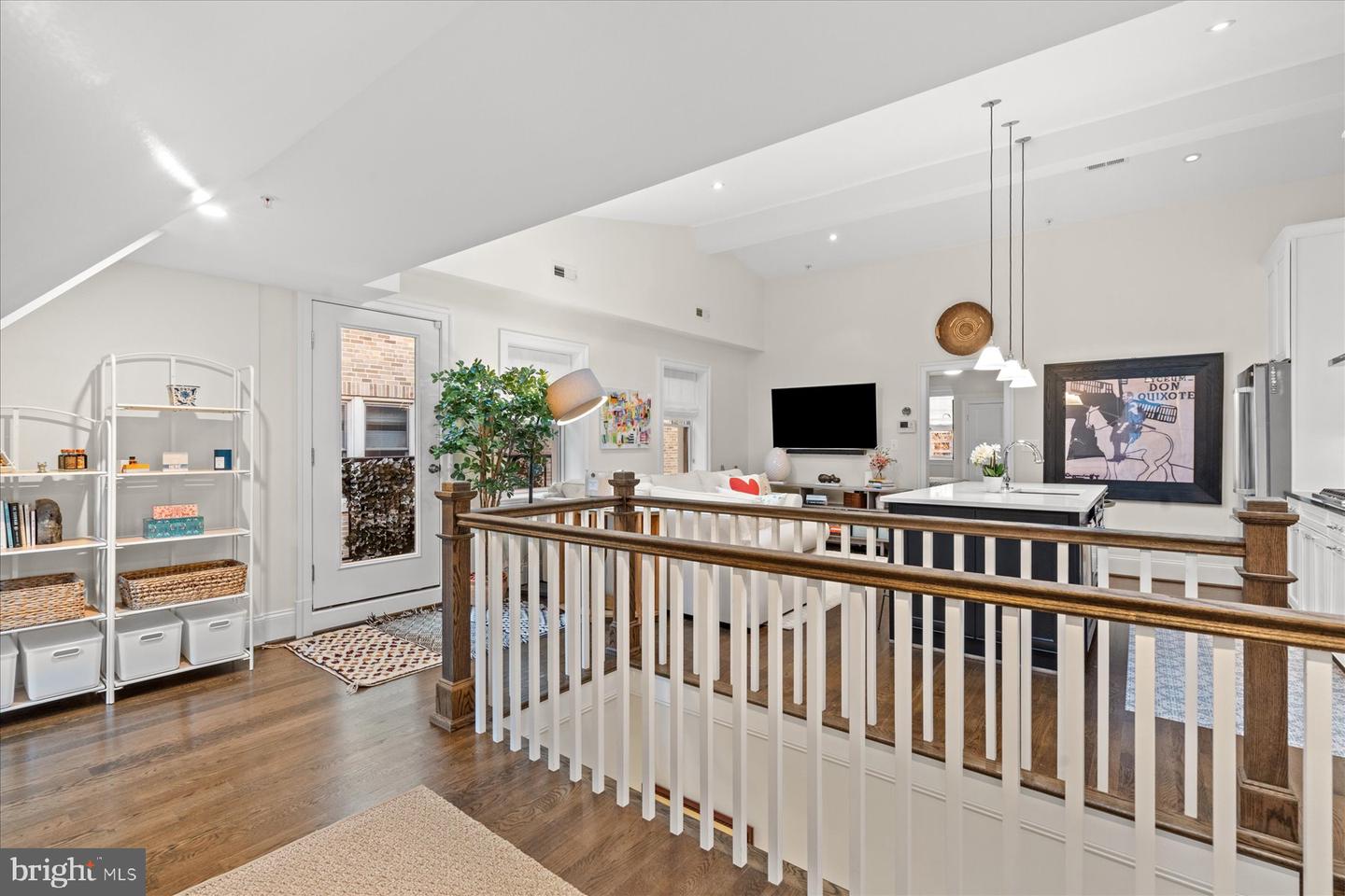 2014 KALORAMA RD NW #7, WASHINGTON, District Of Columbia 20009, 2 Bedrooms Bedrooms, ,2 BathroomsBathrooms,Residential,For sale,2014 KALORAMA RD NW #7,DCDC2244166 MLS # DCDC2244166