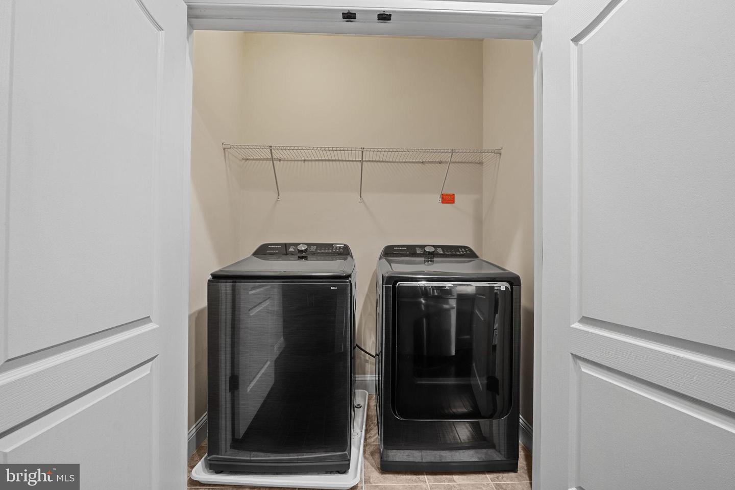 42612 HARDAGE TER, ASHBURN, Virginia 20148, 3 Bedrooms Bedrooms, ,2 BathroomsBathrooms,Residential,For sale,42612 HARDAGE TER,VALO2115072 MLS # VALO2115072