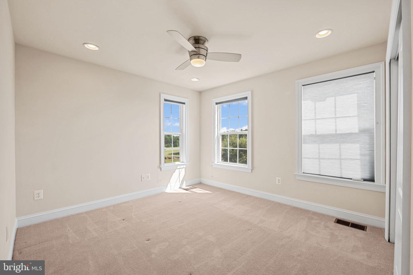 42612 HARDAGE TER, ASHBURN, Virginia 20148, 3 Bedrooms Bedrooms, ,2 BathroomsBathrooms,Residential,For sale,42612 HARDAGE TER,VALO2115072 MLS # VALO2115072