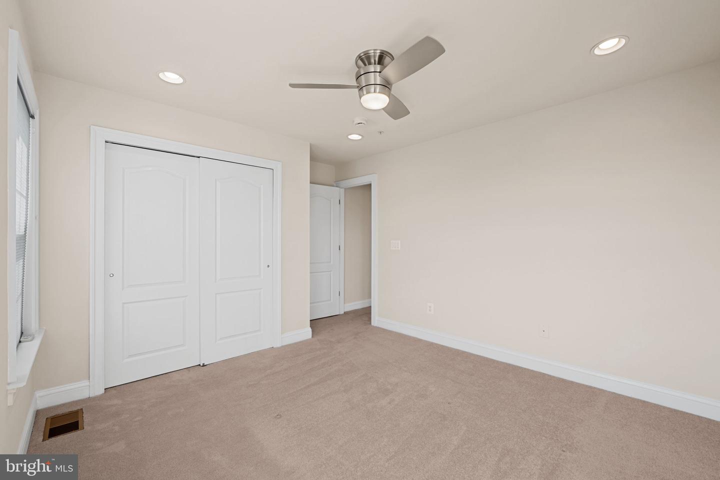 42612 HARDAGE TER, ASHBURN, Virginia 20148, 3 Bedrooms Bedrooms, ,2 BathroomsBathrooms,Residential,For sale,42612 HARDAGE TER,VALO2115072 MLS # VALO2115072