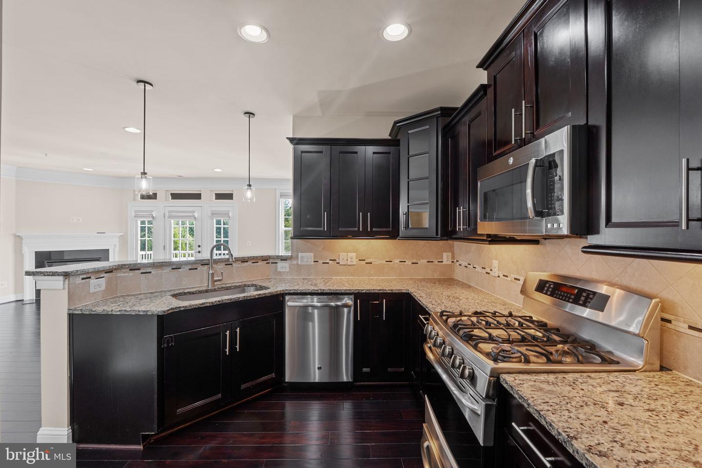 42612 HARDAGE TER, ASHBURN, Virginia 20148, 3 Bedrooms Bedrooms, ,2 BathroomsBathrooms,Residential,For sale,42612 HARDAGE TER,VALO2115072 MLS # VALO2115072