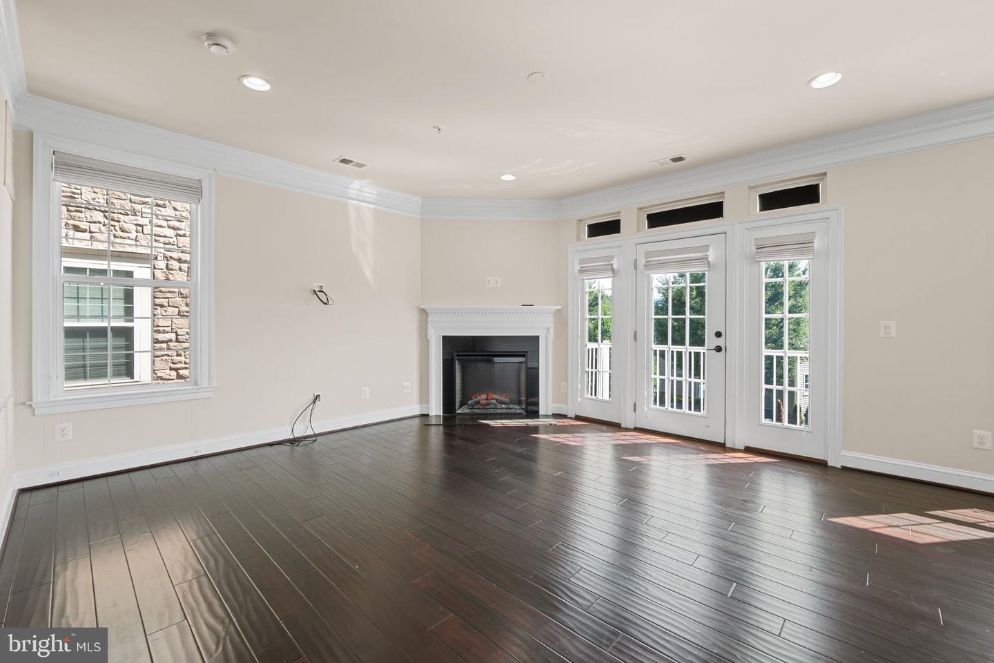 42612 HARDAGE TER, ASHBURN, Virginia 20148, 3 Bedrooms Bedrooms, ,2 BathroomsBathrooms,Residential,For sale,42612 HARDAGE TER,VALO2115072 MLS # VALO2115072