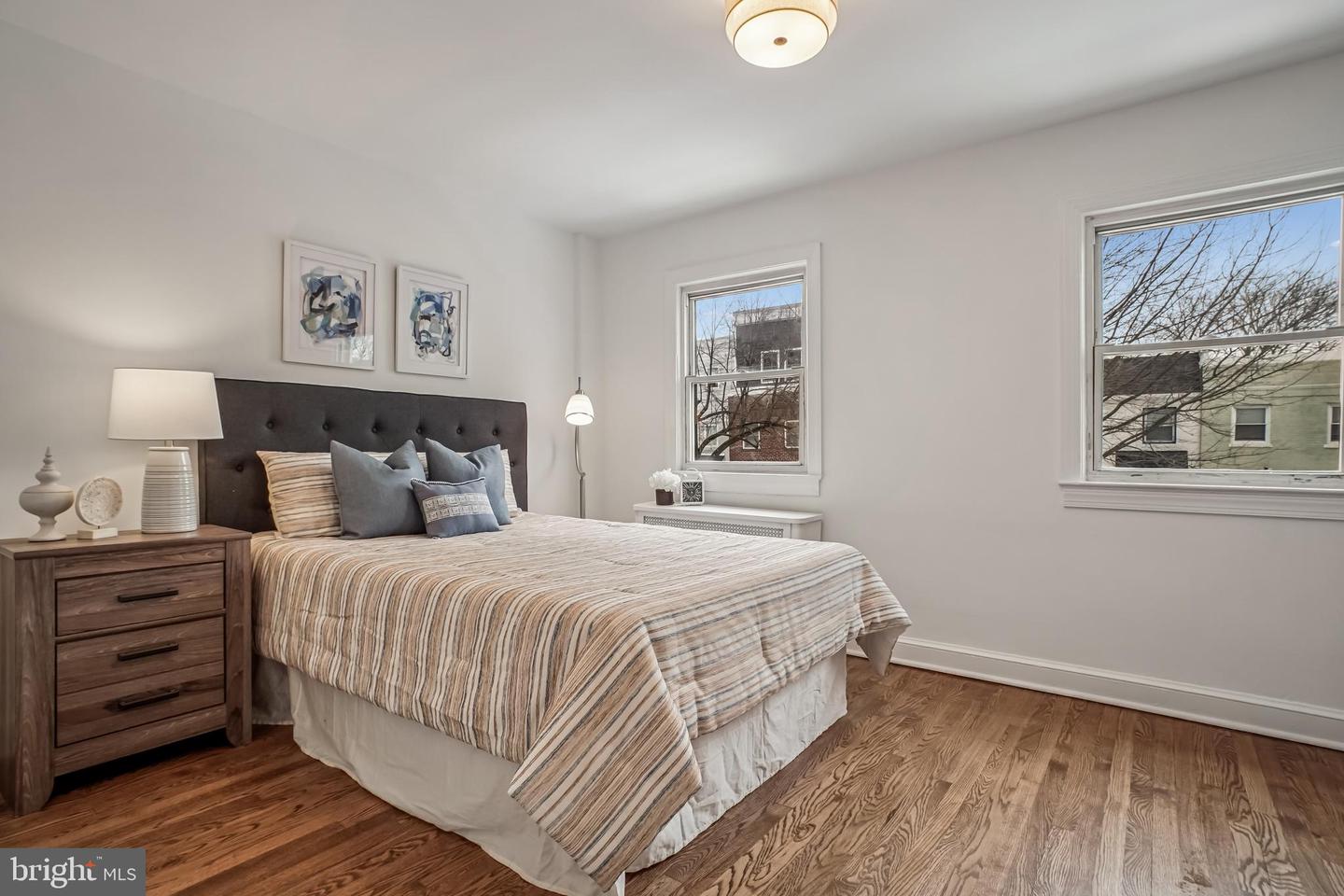 423 20TH ST NE, WASHINGTON, District Of Columbia 20002, 2 Bedrooms Bedrooms, ,1 BathroomBathrooms,Residential,For sale,423 20TH ST NE,DCDC2244410 MLS # DCDC2244410