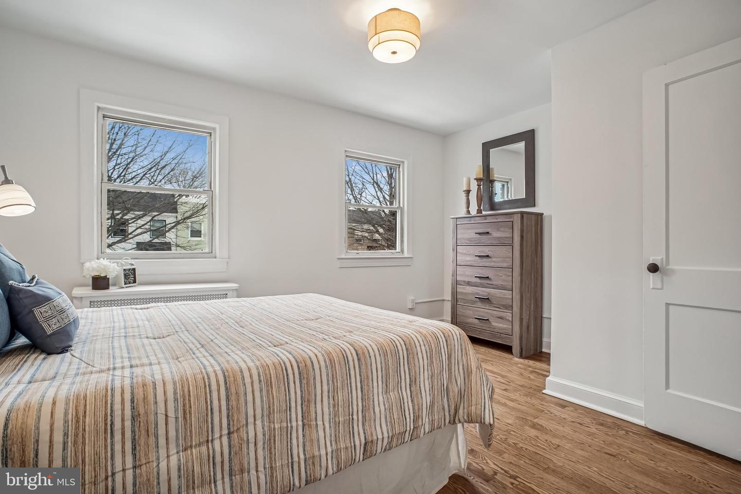 423 20TH ST NE, WASHINGTON, District Of Columbia 20002, 2 Bedrooms Bedrooms, ,1 BathroomBathrooms,Residential,For sale,423 20TH ST NE,DCDC2244410 MLS # DCDC2244410