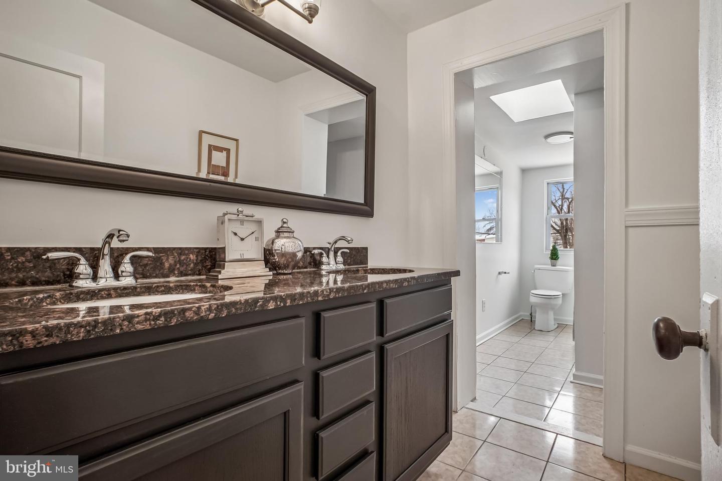 423 20TH ST NE, WASHINGTON, District Of Columbia 20002, 2 Bedrooms Bedrooms, ,1 BathroomBathrooms,Residential,For sale,423 20TH ST NE,DCDC2244410 MLS # DCDC2244410