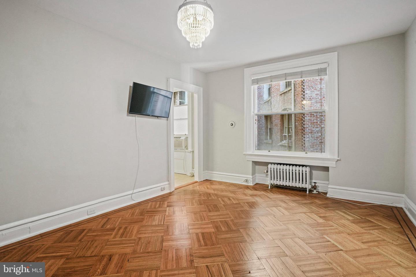 2039 NEW HAMPSHIRE AVE NW #307, WASHINGTON, District Of Columbia 20009, ,1 BathroomBathrooms,Residential,For sale,2039 NEW HAMPSHIRE AVE NW #307,DCDC2244420 MLS # DCDC2244420