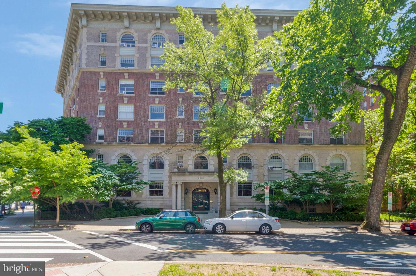 2039 NEW HAMPSHIRE AVE NW #307, WASHINGTON, District Of Columbia 20009, ,1 BathroomBathrooms,Residential,For sale,2039 NEW HAMPSHIRE AVE NW #307,DCDC2244420 MLS # DCDC2244420