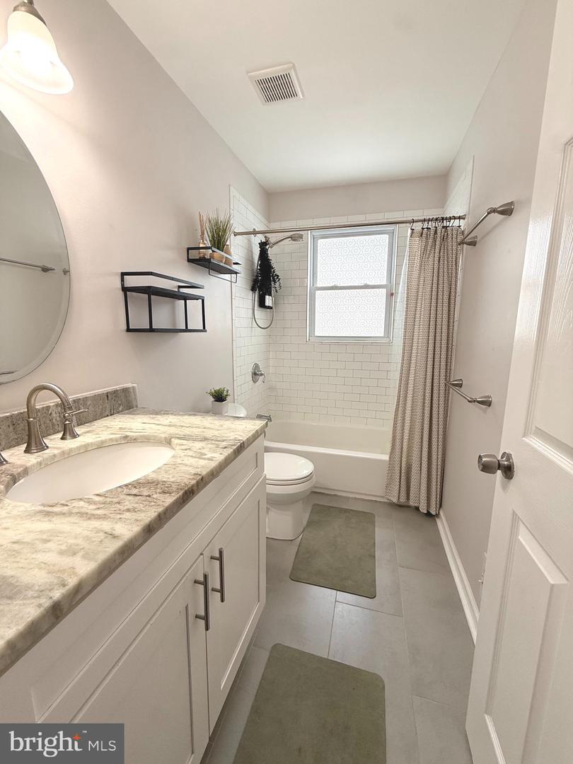 1319 49TH ST NE, WASHINGTON, District Of Columbia 20019, 3 Bedrooms Bedrooms, ,2 BathroomsBathrooms,Residential,For sale,1319 49TH ST NE,DCDC2244430 MLS # DCDC2244430