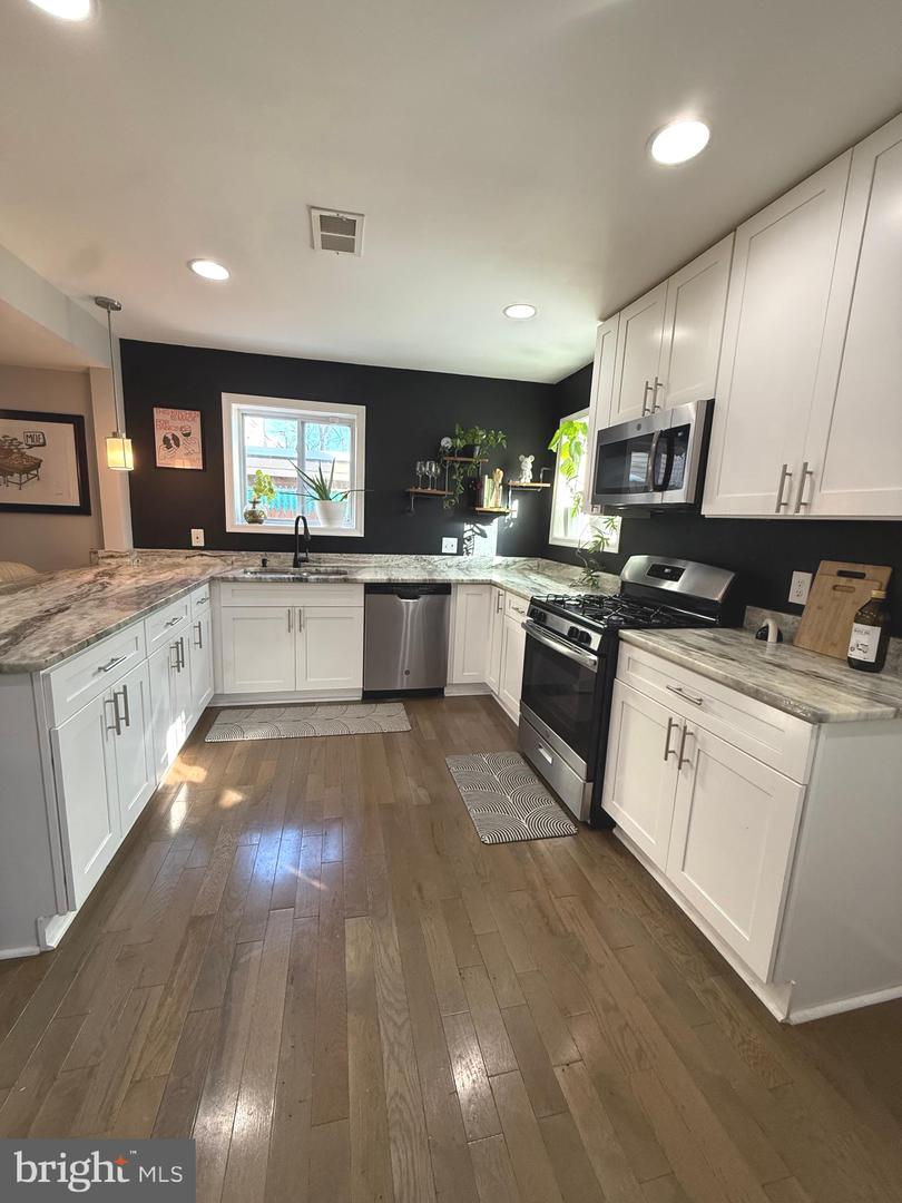 1319 49TH ST NE, WASHINGTON, District Of Columbia 20019, 3 Bedrooms Bedrooms, ,2 BathroomsBathrooms,Residential,For sale,1319 49TH ST NE,DCDC2244430 MLS # DCDC2244430