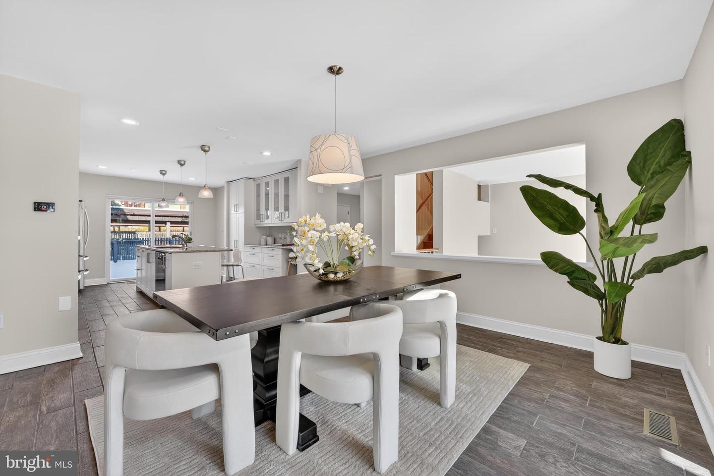 11560 LINKS DR, RESTON, Virginia 20190, 4 Bedrooms Bedrooms, ,2 BathroomsBathrooms,Residential,For sale,11560 LINKS DR,VAFX2288510 MLS # VAFX2288510