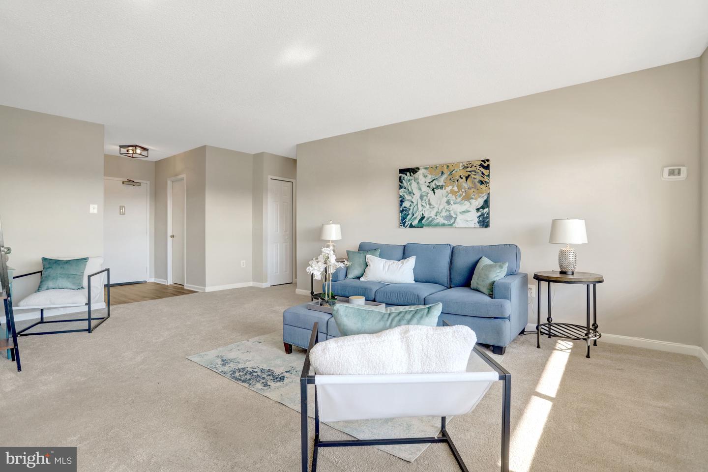 3705 S GEORGE MASON DR #2009S, FALLS CHURCH, Virginia 22041, 2 Bedrooms Bedrooms, ,2 BathroomsBathrooms,Residential,For sale,3705 S GEORGE MASON DR #2009S,VAFX2288728 MLS # VAFX2288728