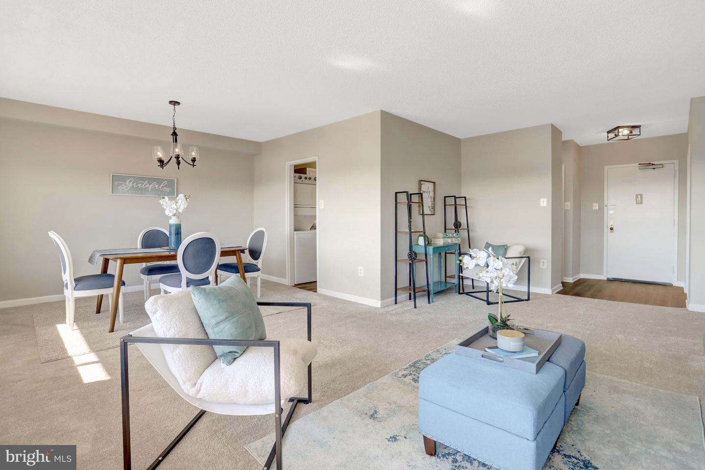 3705 S GEORGE MASON DR #2009S, FALLS CHURCH, Virginia 22041, 2 Bedrooms Bedrooms, ,2 BathroomsBathrooms,Residential,For sale,3705 S GEORGE MASON DR #2009S,VAFX2288728 MLS # VAFX2288728