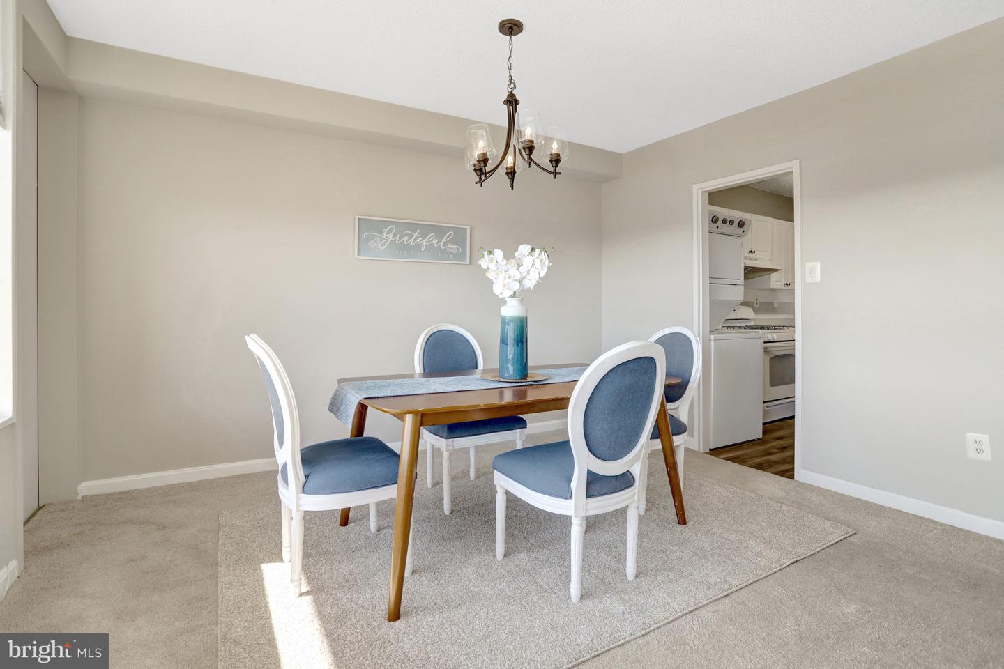 3705 S GEORGE MASON DR #2009S, FALLS CHURCH, Virginia 22041, 2 Bedrooms Bedrooms, ,2 BathroomsBathrooms,Residential,For sale,3705 S GEORGE MASON DR #2009S,VAFX2288728 MLS # VAFX2288728