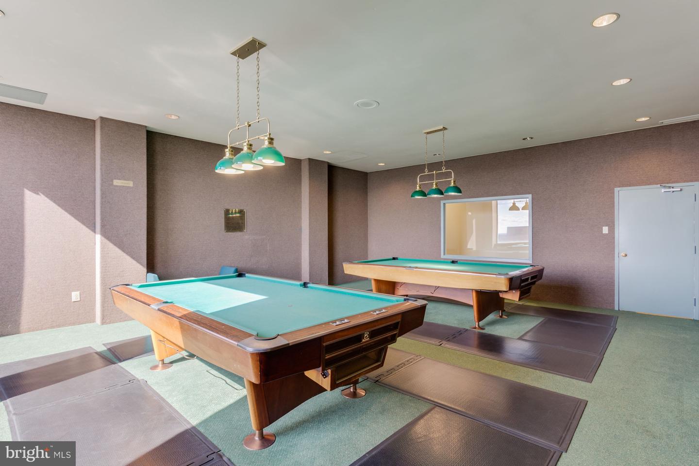 3705 S GEORGE MASON DR #2009S, FALLS CHURCH, Virginia 22041, 2 Bedrooms Bedrooms, ,2 BathroomsBathrooms,Residential,For sale,3705 S GEORGE MASON DR #2009S,VAFX2288728 MLS # VAFX2288728