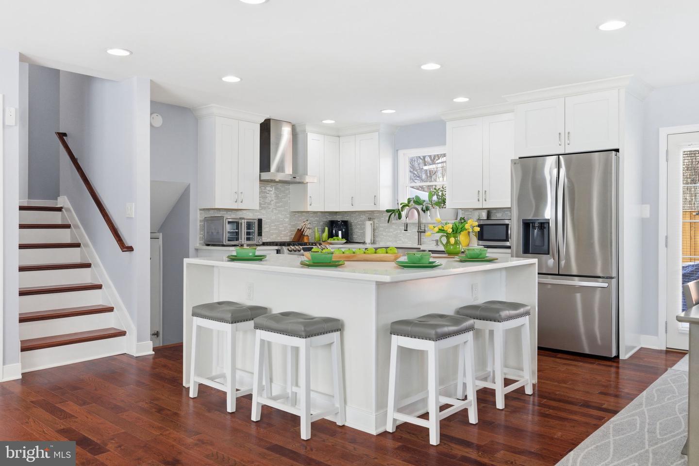 6728 HOPEWELL AVE, SPRINGFIELD, Virginia 22151, 4 Bedrooms Bedrooms, ,2 BathroomsBathrooms,Residential,For sale,6728 HOPEWELL AVE,VAFX2288756 MLS # VAFX2288756