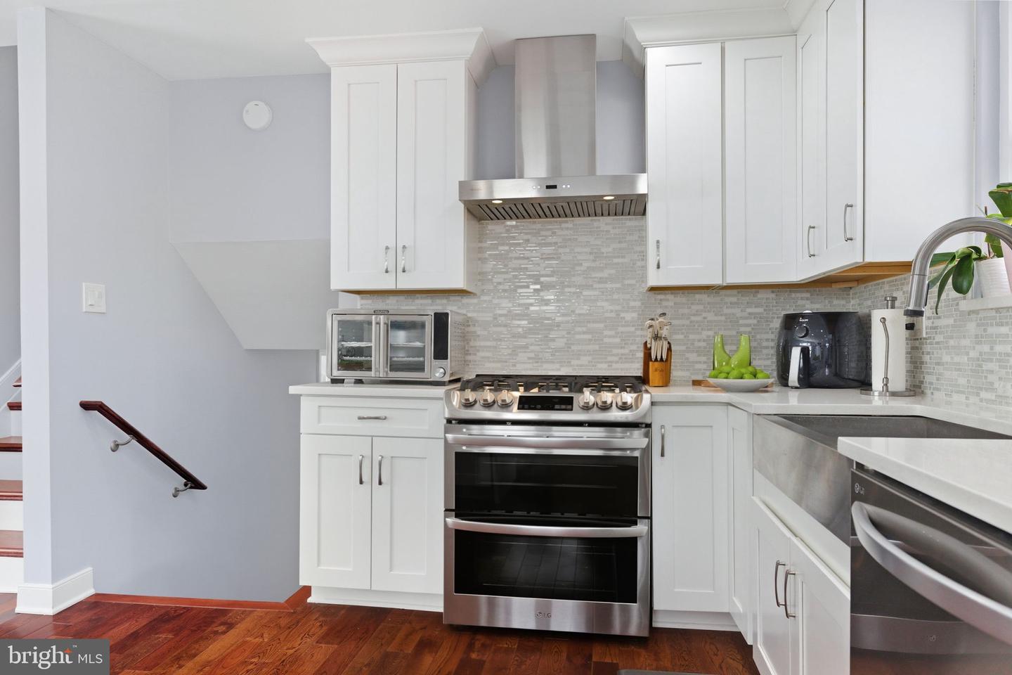 6728 HOPEWELL AVE, SPRINGFIELD, Virginia 22151, 4 Bedrooms Bedrooms, ,2 BathroomsBathrooms,Residential,For sale,6728 HOPEWELL AVE,VAFX2288756 MLS # VAFX2288756