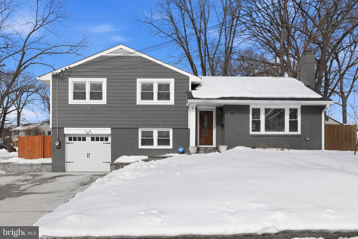 6728 HOPEWELL AVE, SPRINGFIELD, Virginia 22151, 4 Bedrooms Bedrooms, ,2 BathroomsBathrooms,Residential,For sale,6728 HOPEWELL AVE,VAFX2288756 MLS # VAFX2288756