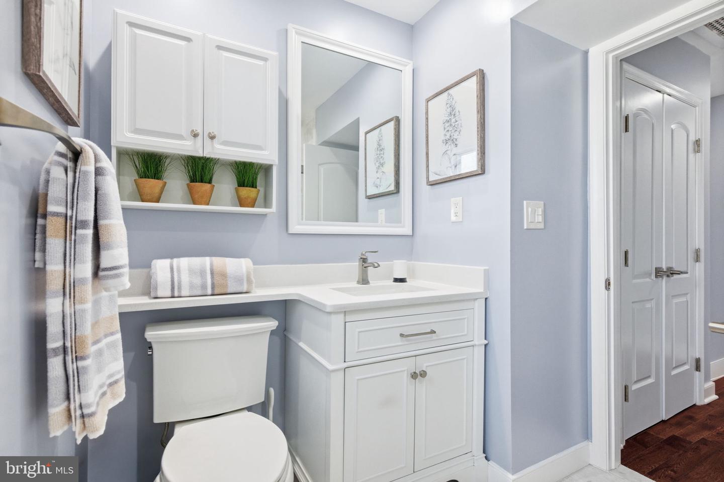 6728 HOPEWELL AVE, SPRINGFIELD, Virginia 22151, 4 Bedrooms Bedrooms, ,2 BathroomsBathrooms,Residential,For sale,6728 HOPEWELL AVE,VAFX2288756 MLS # VAFX2288756