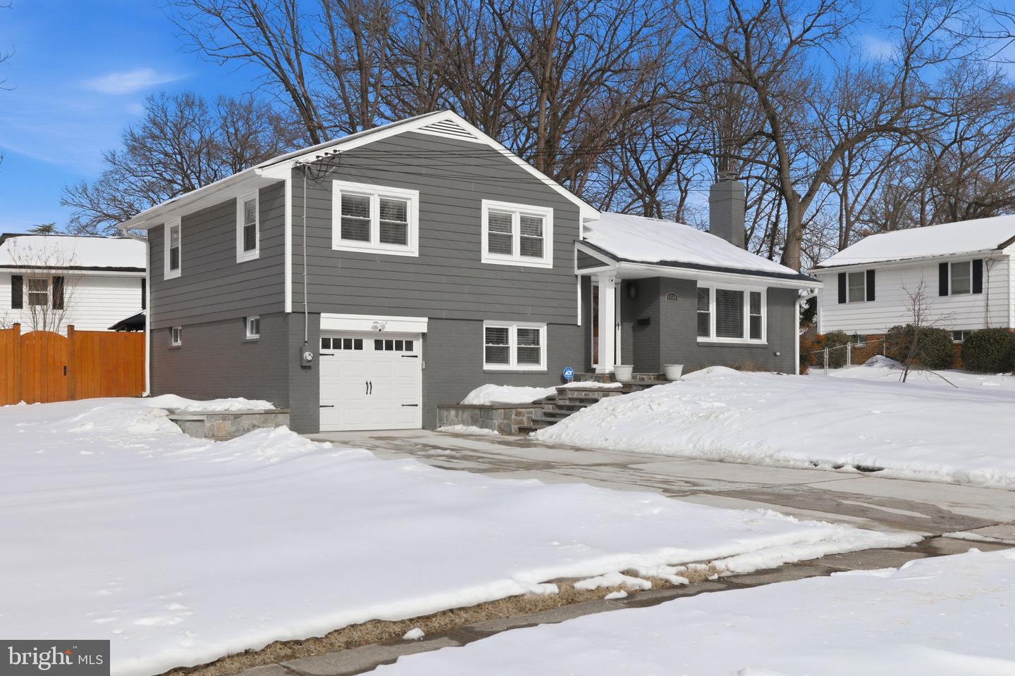 6728 HOPEWELL AVE, SPRINGFIELD, Virginia 22151, 4 Bedrooms Bedrooms, ,2 BathroomsBathrooms,Residential,For sale,6728 HOPEWELL AVE,VAFX2288756 MLS # VAFX2288756