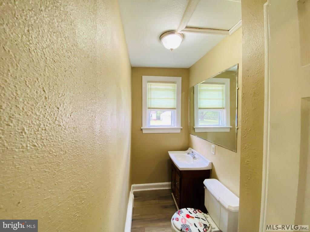 190 MAIN ST, BRODNAX, Virginia 23920, 4 Bedrooms Bedrooms, 13 Rooms Rooms,2 BathroomsBathrooms,Residential,For sale,190 MAIN ST,VABW2000098 MLS # VABW2000098