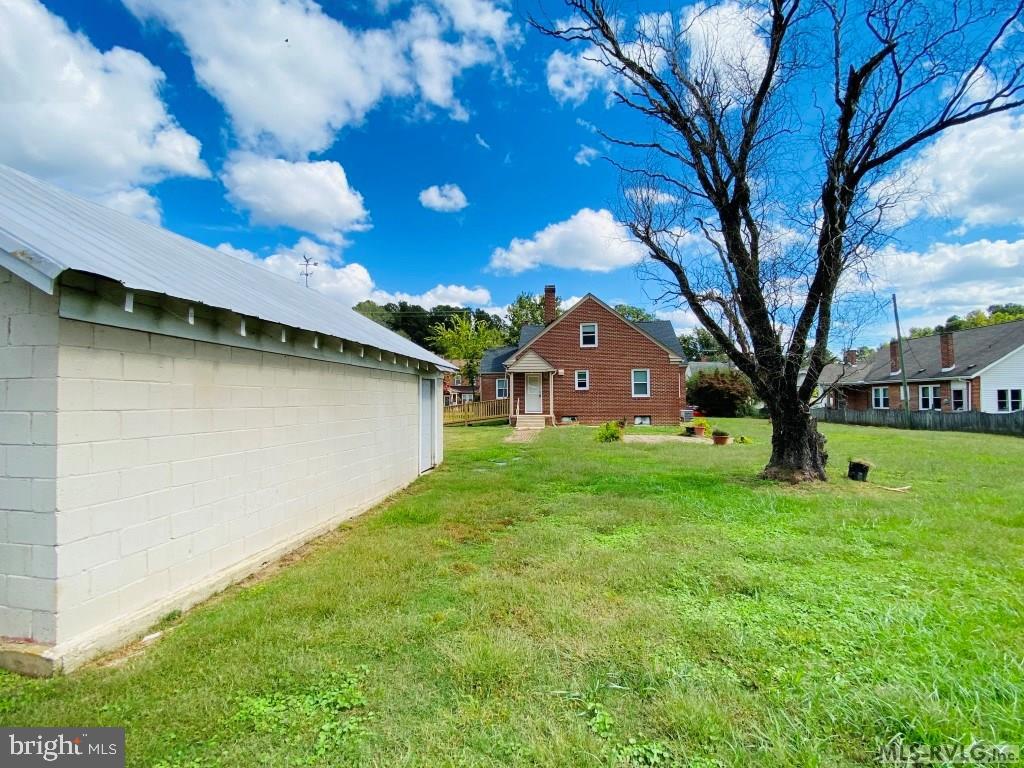 190 MAIN ST, BRODNAX, Virginia 23920, 4 Bedrooms Bedrooms, 13 Rooms Rooms,2 BathroomsBathrooms,Residential,For sale,190 MAIN ST,VABW2000098 MLS # VABW2000098